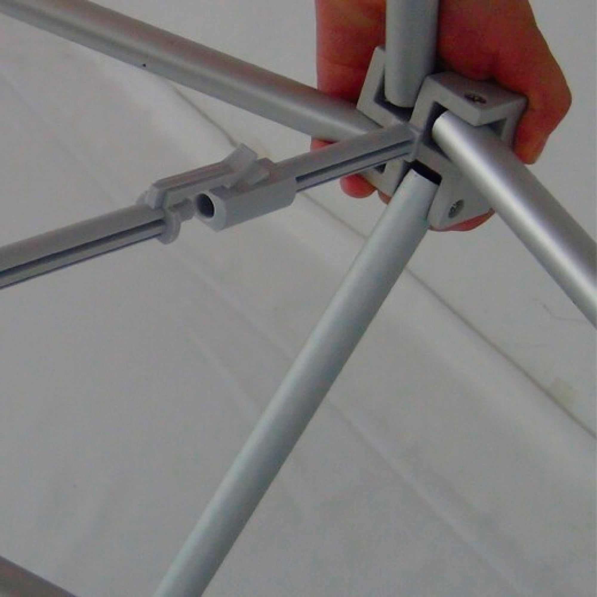 Pop-Up Display Spider Panel